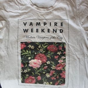 Vampire weekend band shirt